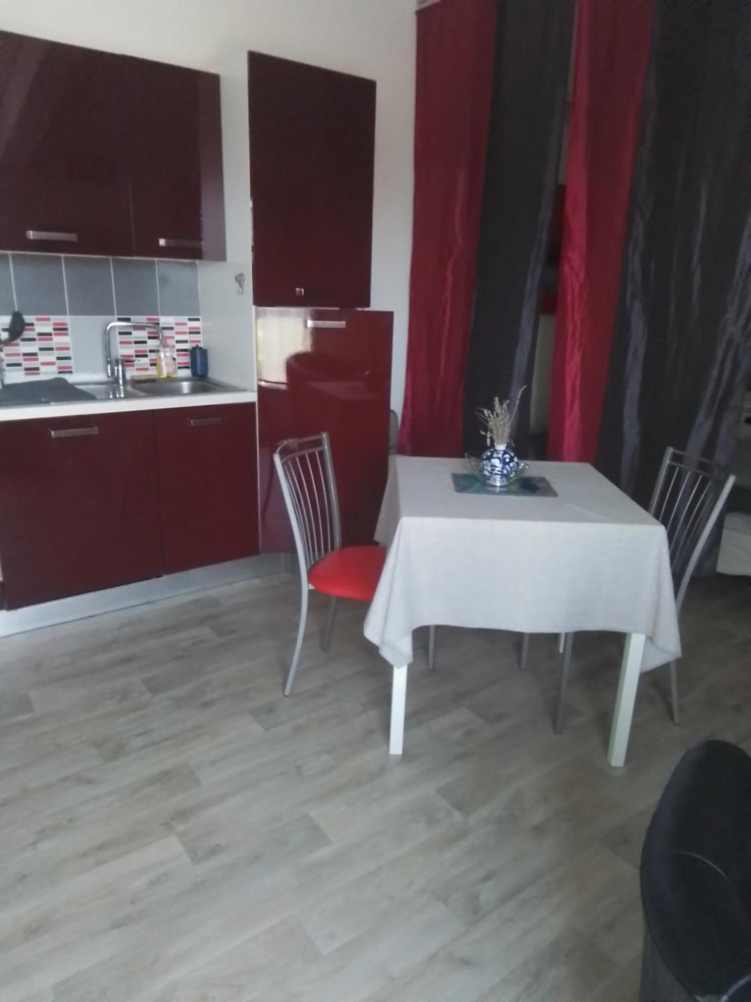 Tiny House Independante Climatisee Moulès 外观 照片